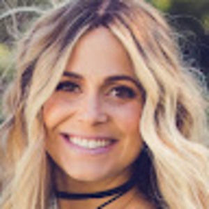 Meet your Posher, Rochel